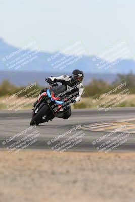 media/Feb-24-2024-Chuckwalla Open Track (Cars N Bikes) (Sat) [[895645527c]]/3-Bike 2/Session 3 Turn 15/